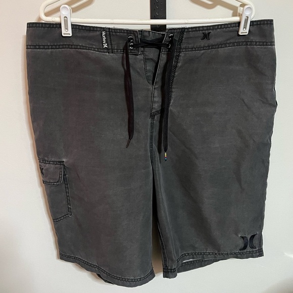 Hurley Gray Shorts Sz 36 - Picture 2 of 8
